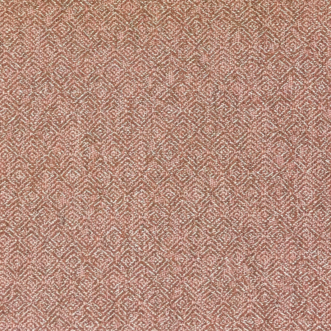 Round Bed in Pittie Pink