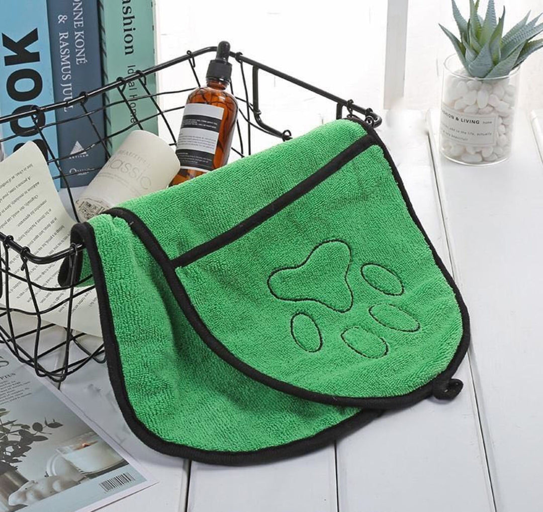 BeNat Pets Ultra-Absorbent Dog Bath Towel with Double Drop Pockets